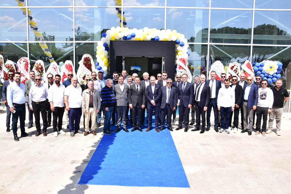 Demireller Traktör New Holland 3S Plaza İzmir Torbalı’da Açıldı